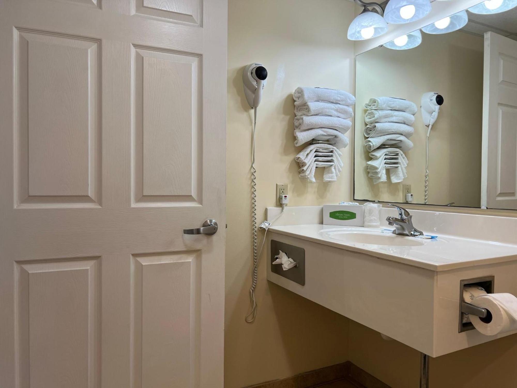 2501 S Ocean Blvd, 1109 - Ocean Front Sleeps 6 Villa Myrtle Beach Bagian luar foto